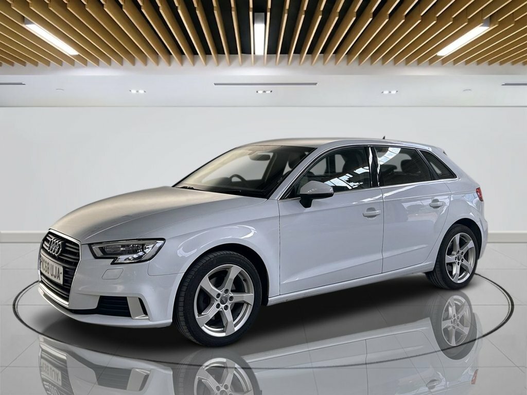 Audi A3 1.5L Sport NC68UJA White #4