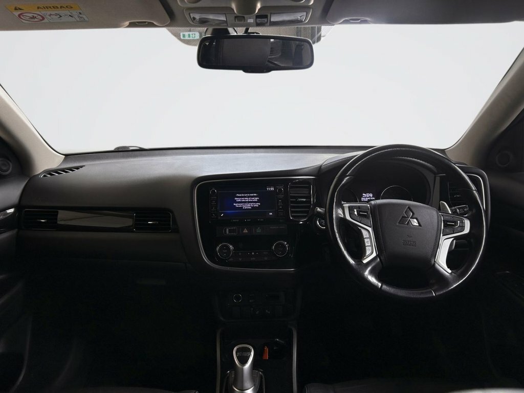 Mitsubishi Outlander Suv WOT111S Black #3