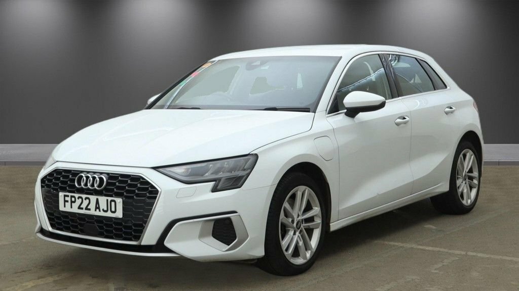 Audi A3 1.4L Sport FP22AJO White #2