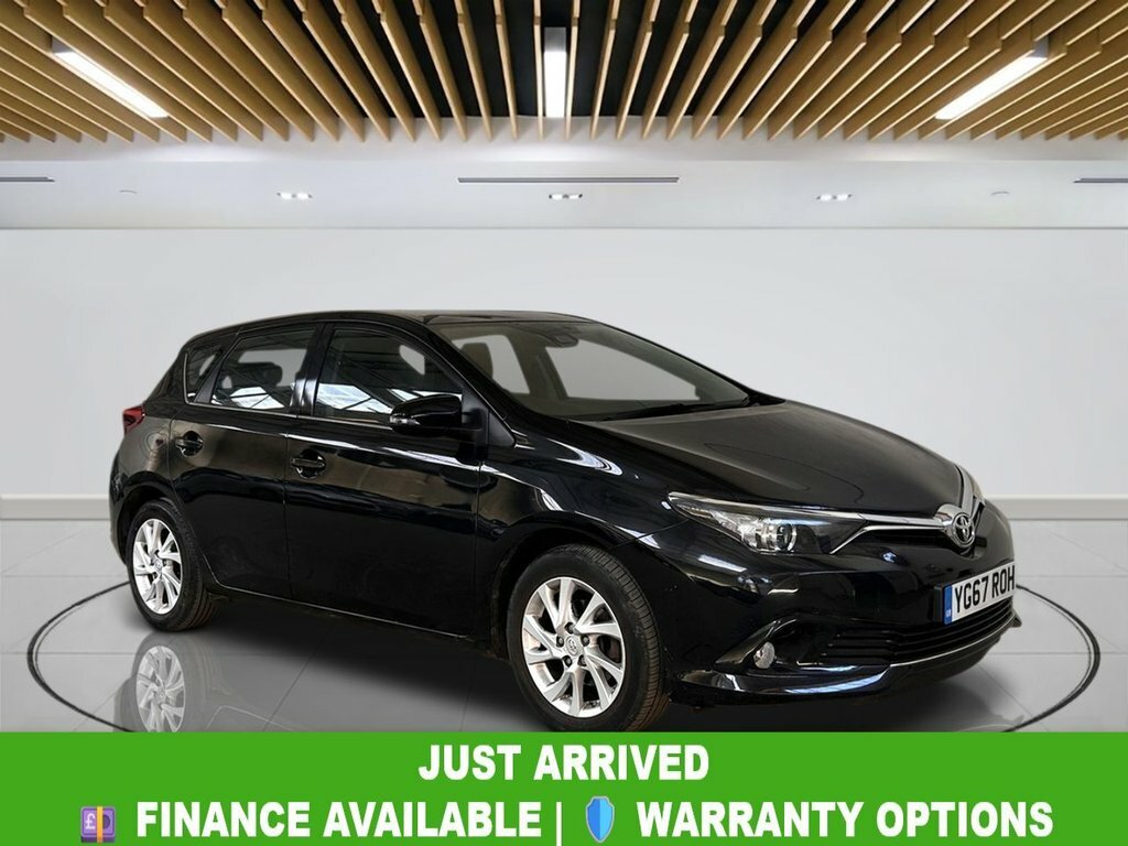 Toyota Auris 1.2L Business Edition Black