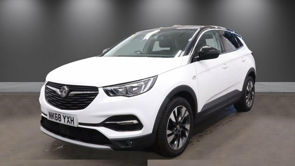Vauxhall Grandland X 1.2L Sport Nav White #2