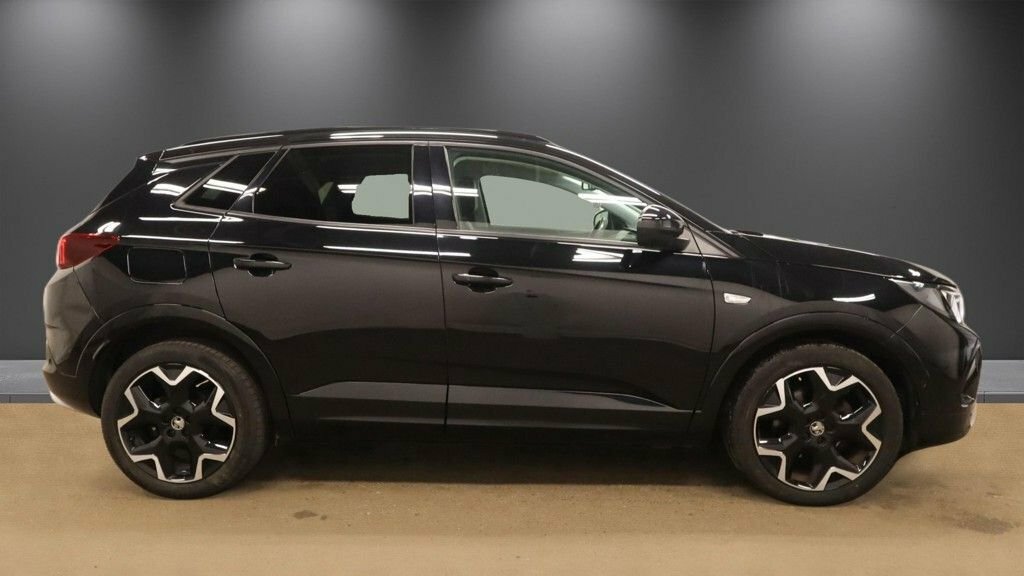 Vauxhall Grandland 1.2L Ultimate Black #5