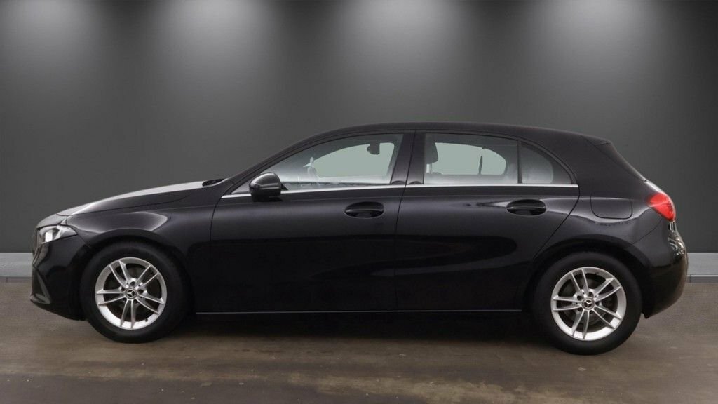 Mercedes-Benz A Class 1.3L Se NC19JHY Black #6