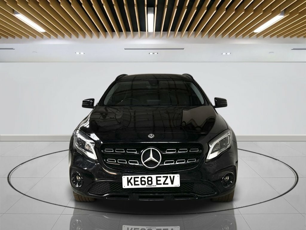 Mercedes-Benz GLA Class 1.6L Urban Edition KE68EZV Black #2