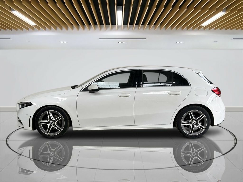 Mercedes-Benz A Class 1.5L Amg Line KJ68EHH White #5
