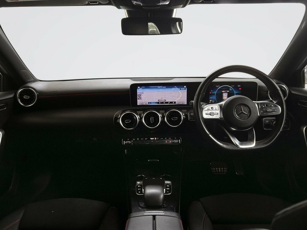 Mercedes-Benz A Class 1.5L Amg Line KJ68EHH White #3