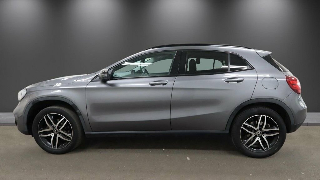 Mercedes-Benz GLA Class 1.6L Urban Edition Grey #6