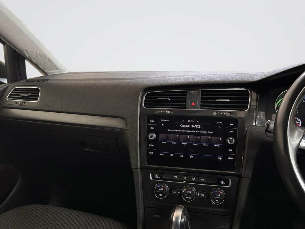 Volkswagen e-Golf 99Kw E-golf 35Kwh Grey #20