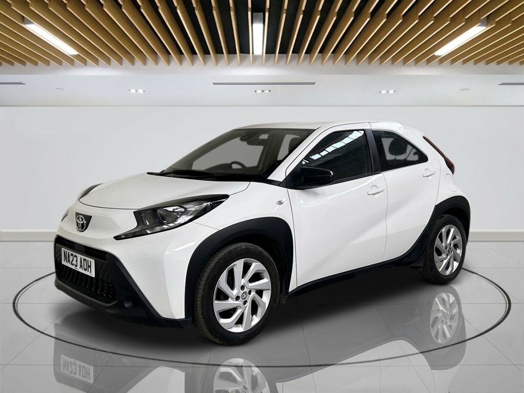 Toyota Aygo X 1L Pure NA23AOH White #4