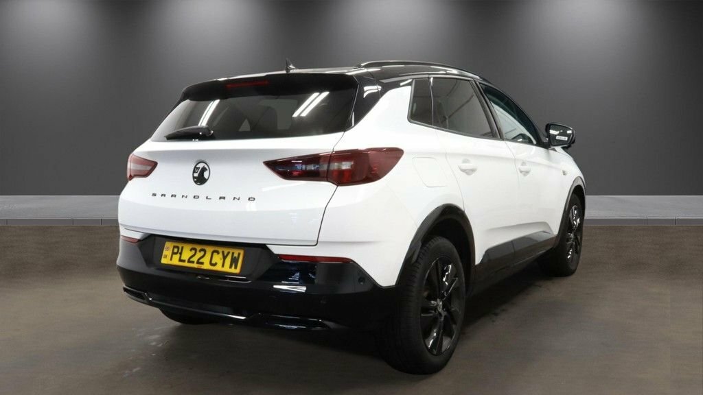 Vauxhall Grandland Ultimate Black #4