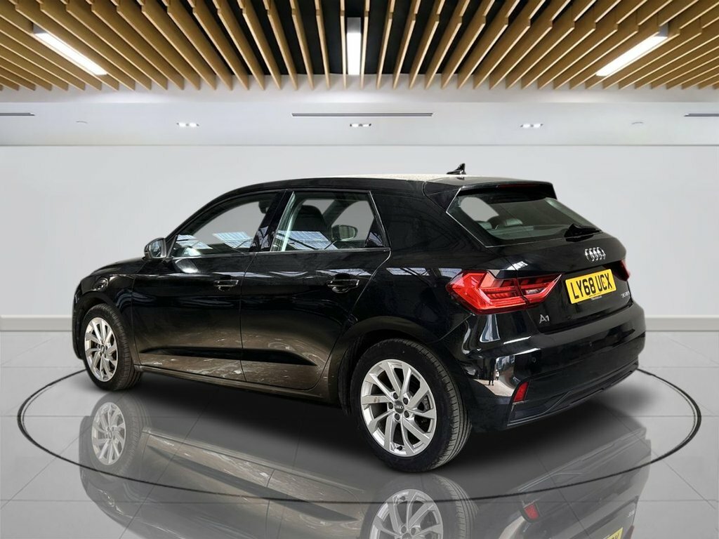 Audi A1 1L Sport LY68UCX Black #6
