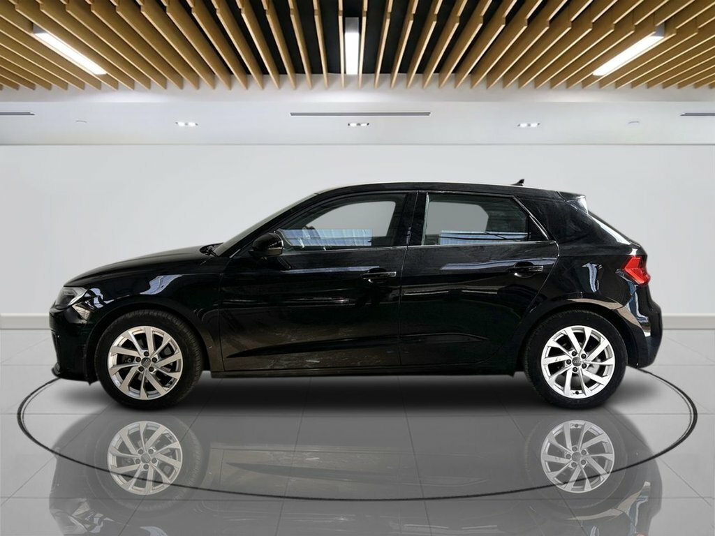 Audi A1 1L Sport LY68UCX Black #5