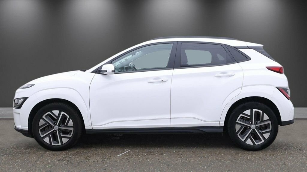 Hyundai Kona Kona Ultimate Ev LX23ZSZ White #6