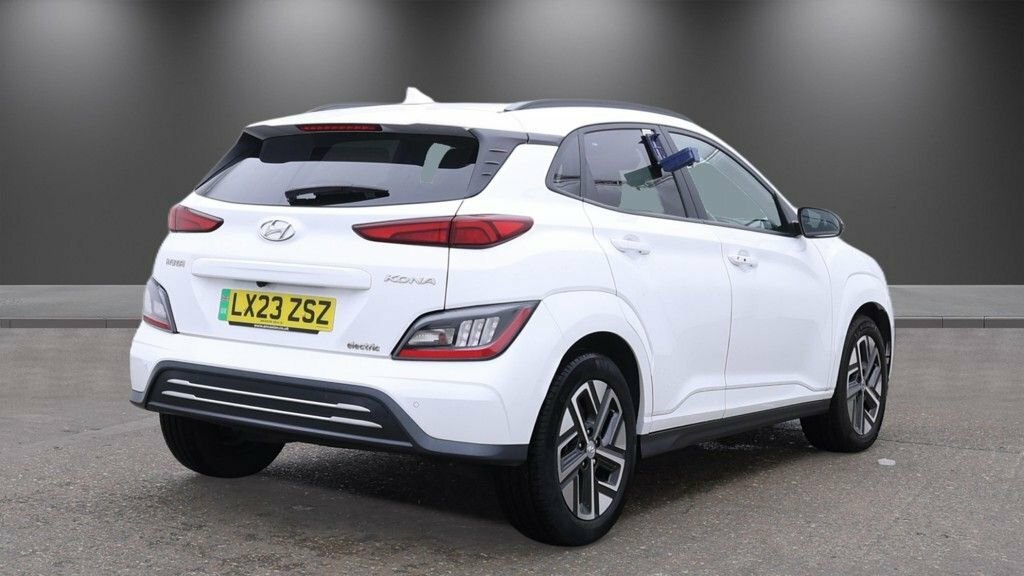 Hyundai Kona Kona Ultimate Ev LX23ZSZ White #4