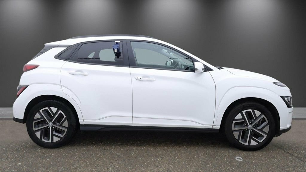 Hyundai Kona Kona Ultimate Ev LX23ZSZ White #5