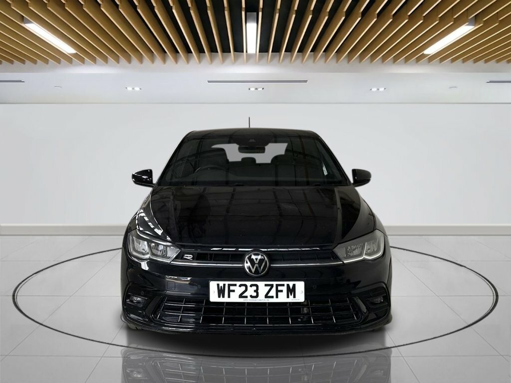 Volkswagen Polo 1L R-line WF23ZFM Black #2