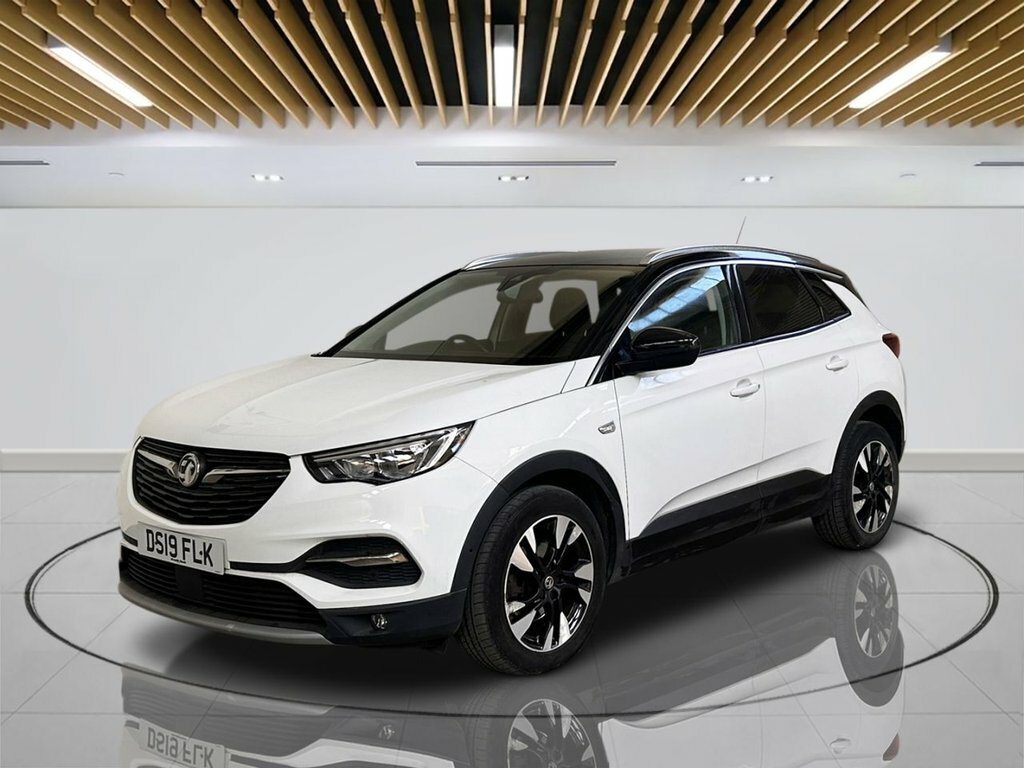 Vauxhall Grandland X 1.2L Design Line DS19FLK White #4