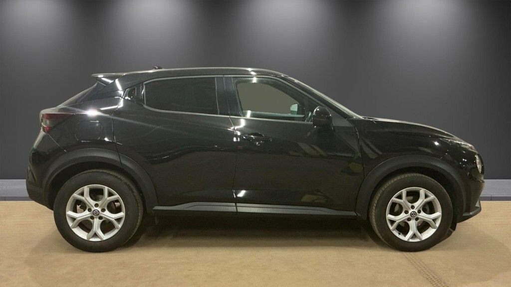 Nissan Juke 1L N-connecta YC21PVM Black #4