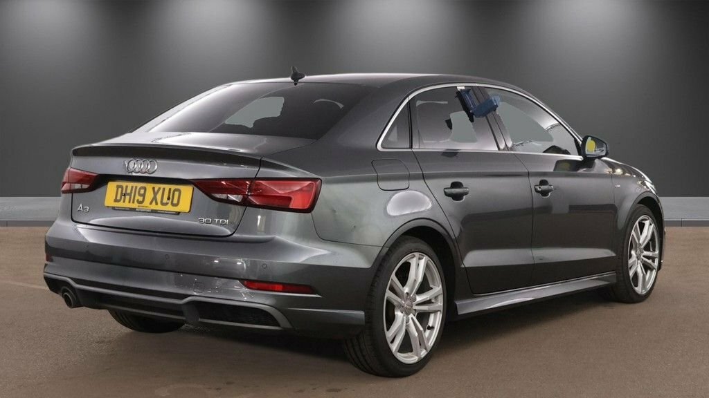 Audi A3 1.6L S Line DH19XUO Grey #4