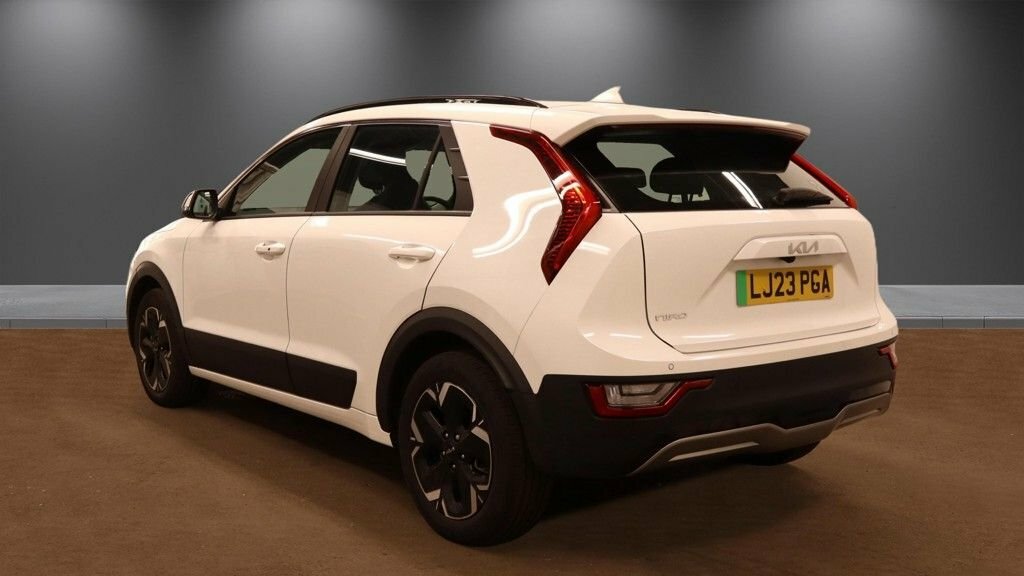 Kia e-Niro Suv White #3