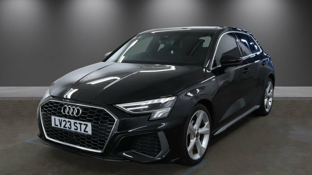 Audi A3 1L S Line LV23STZ Black #2
