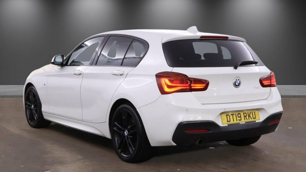 BMW 1 Series 1.5L M Sport Shadow Edition DT19RKU White #3