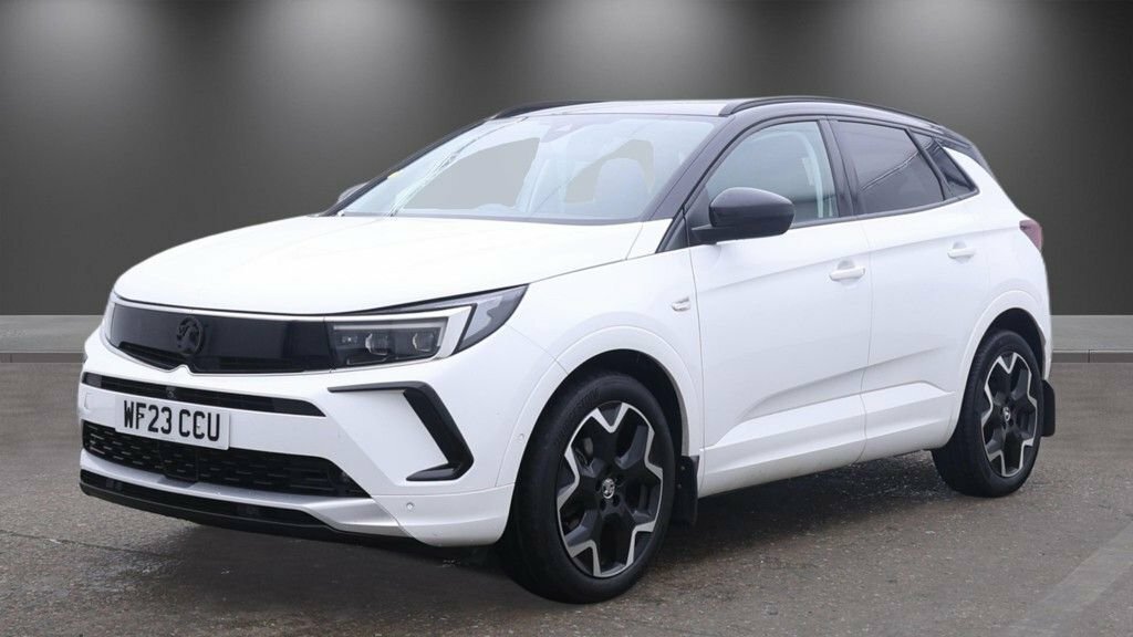Vauxhall Grandland 1.2L Ultimate White #2