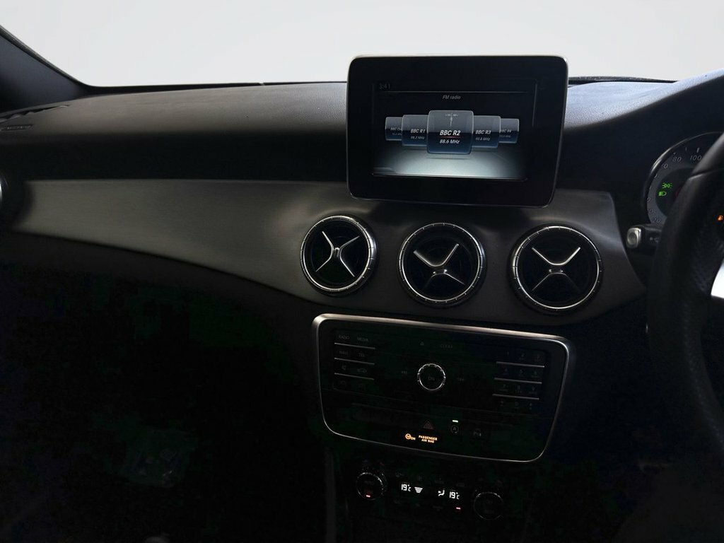 Mercedes-Benz CLA Class Silver #19