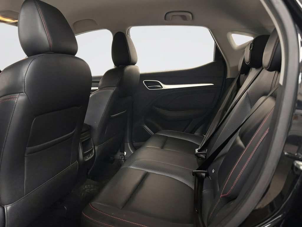 MG ZS 44.5Kwh Exclusive White #12
