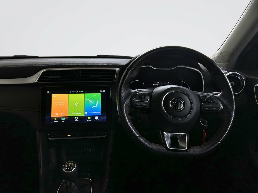 MG ZS 44.5Kwh Exclusive White #13