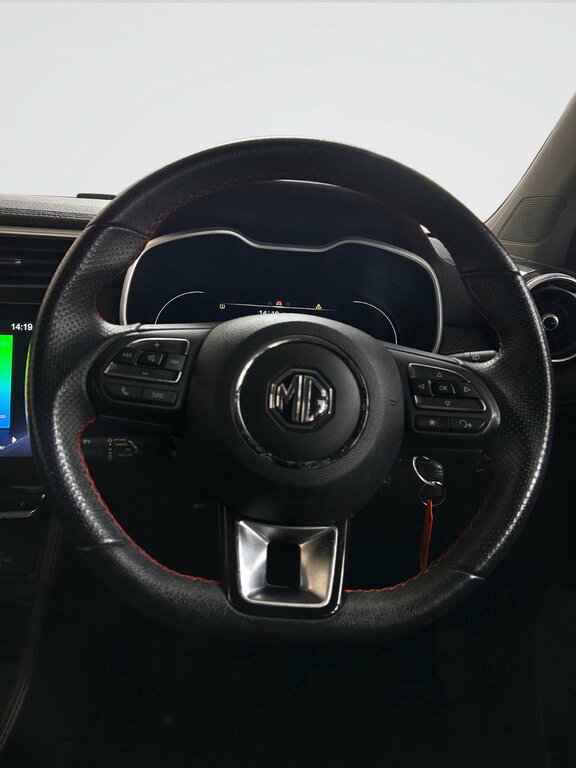 MG ZS 44.5Kwh Exclusive White #14