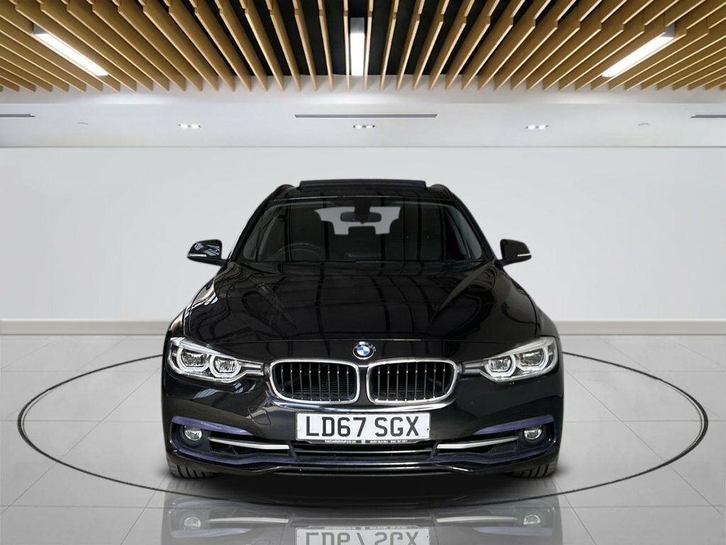 BMW 3 Series 1.5L Sport LD67SGX Black #2