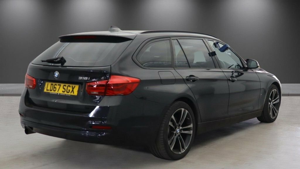 BMW 3 Series 1.5L Sport Black #4