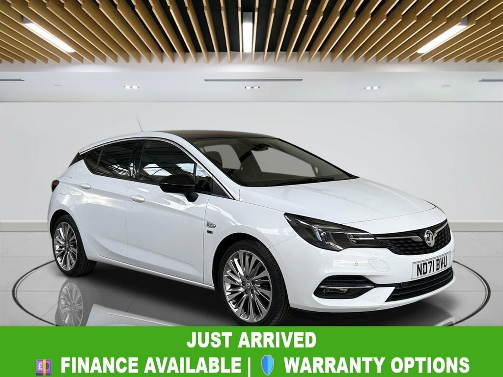 Vauxhall Astra 1.2L Griffin Edition White