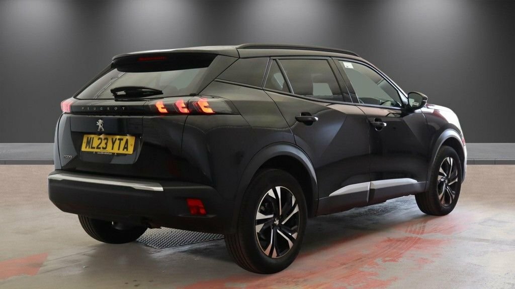 Peugeot 2008 1.2L Allure Premium Black #3