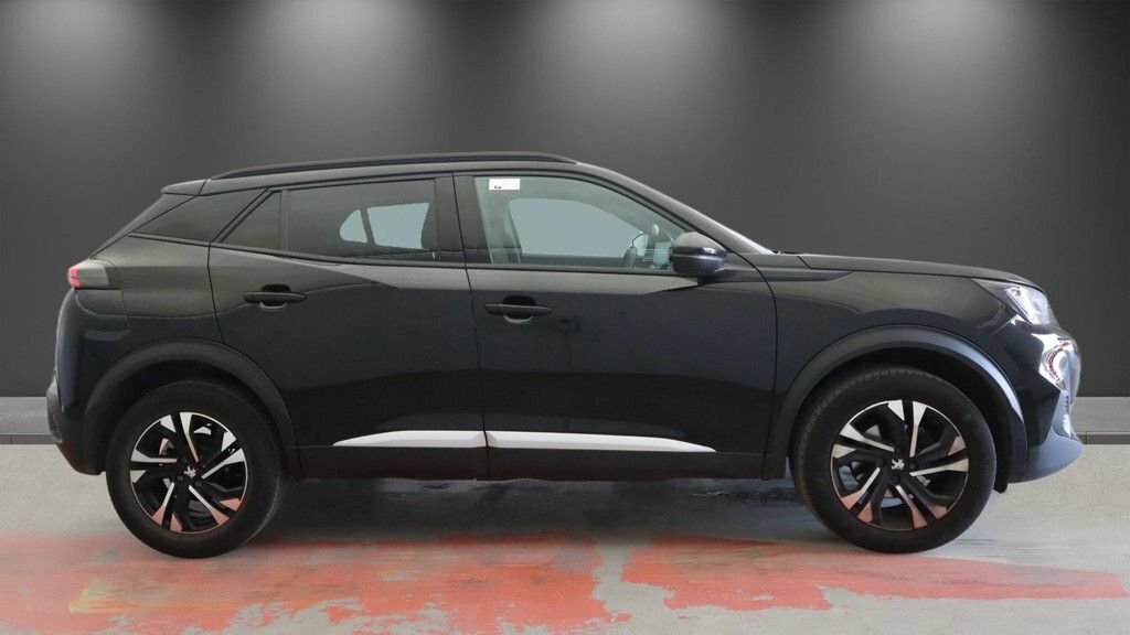 Peugeot 2008 1.2L Allure Premium Black #4