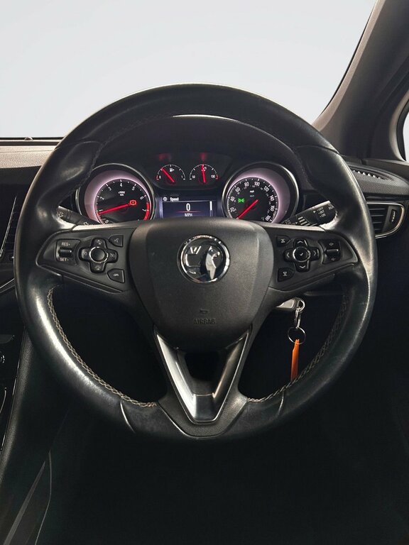 Vauxhall Astra 1.6L Sri Nav Black #12