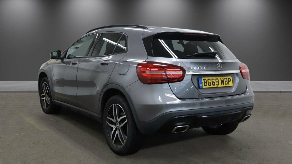 Mercedes-Benz GLA Class 1.6L Urban Edition Grey #3
