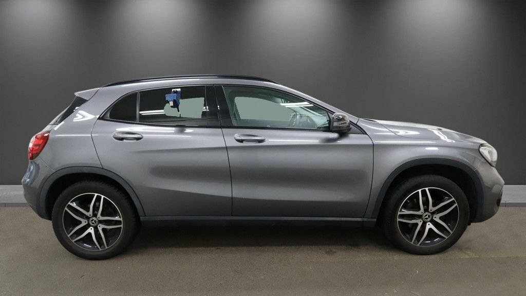 Mercedes-Benz GLA Class 1.6L Urban Edition Grey #5