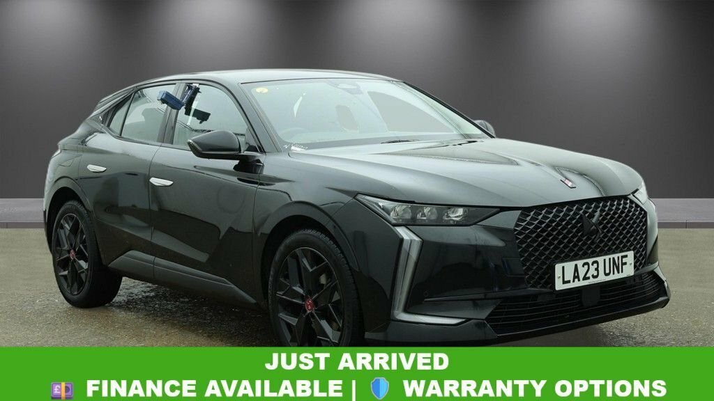 DS DS 4 1.2L Performance Line Black