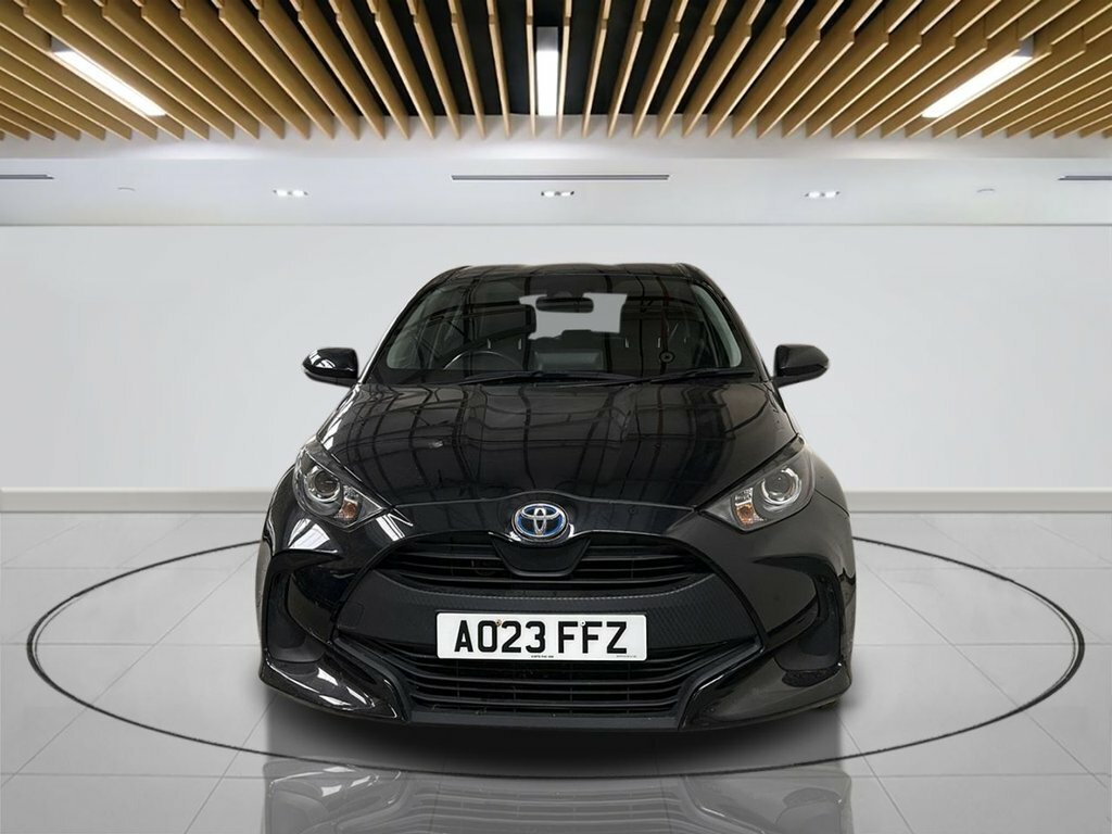 Toyota Yaris 1.5L Icon AO23FFZ Black #2