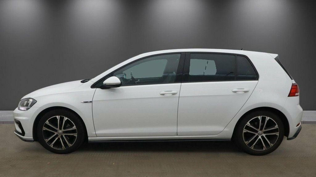 Volkswagen Golf 2L R-line DA69VFP White #6