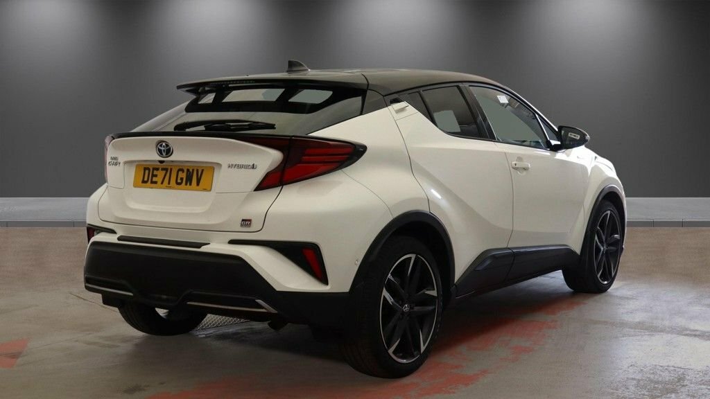 Toyota C-Hr 2L Gr Sport White #4