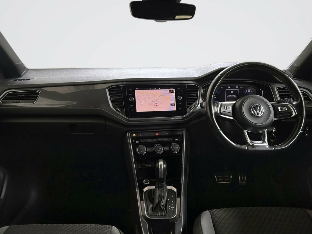 Volkswagen T-Roc 1.5L R-line BT69GKL Black #3
