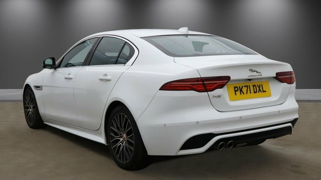 Jaguar XE 2L R-dynamic S White #3