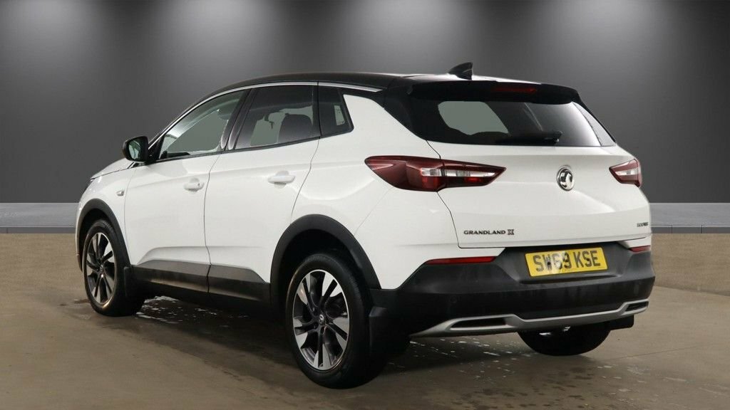 Vauxhall Grandland X 1.2L Sri Nav White #3
