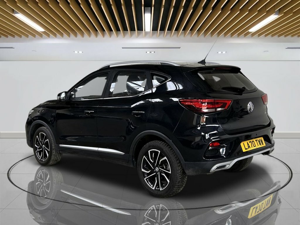 MG ZS 1L Exclusive Black #6