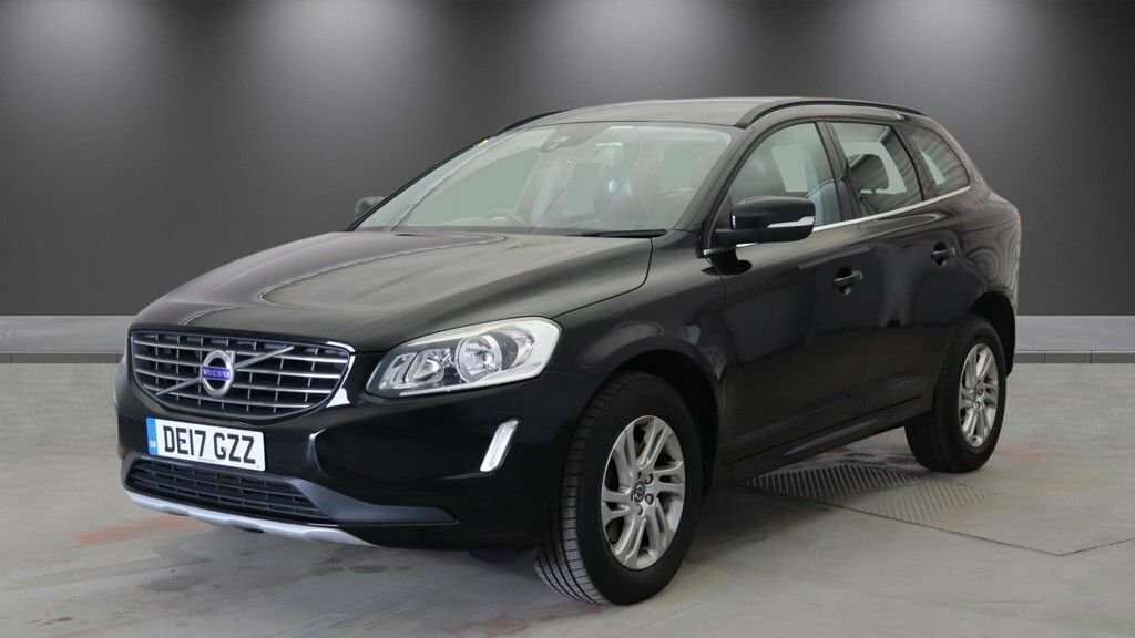 Volvo XC60 2L Se Nav DE17GZZ Black #2