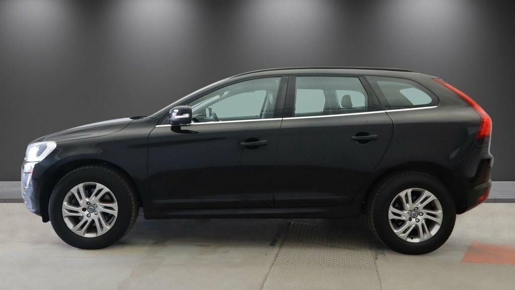 Volvo XC60 2L Se Nav DE17GZZ Black #6