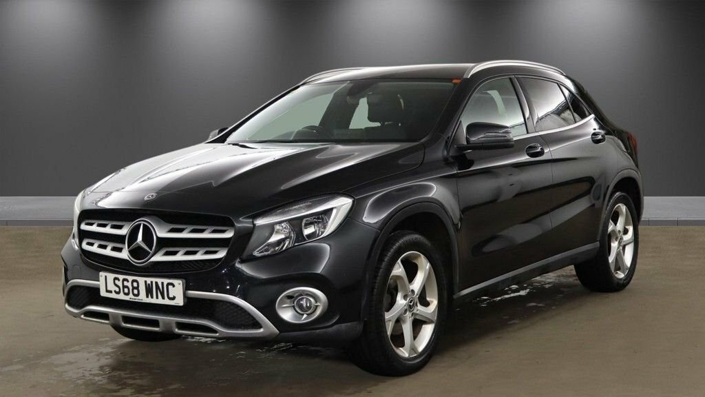 Mercedes-Benz GLA Class 1.6L Sport LS68WNC Black #2
